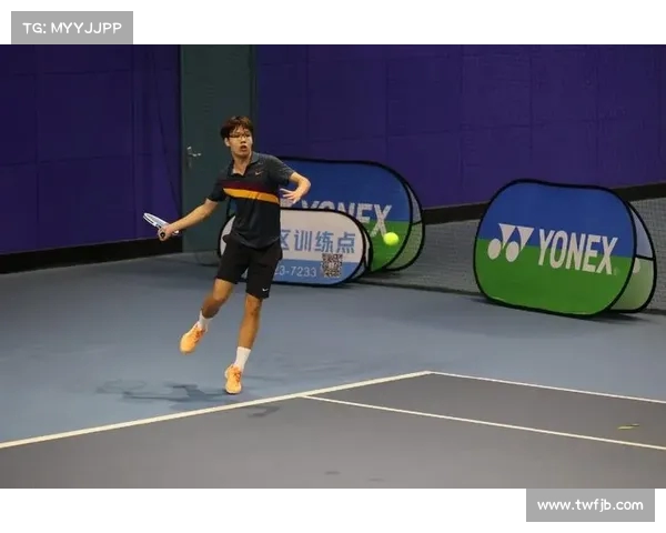 网球比赛精彩瞬间集锦 精湛技术与激烈对决引发无限热情