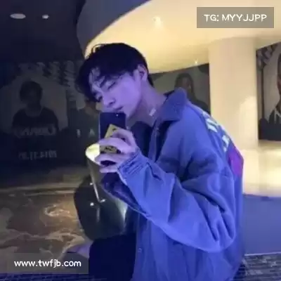 邴胤钰